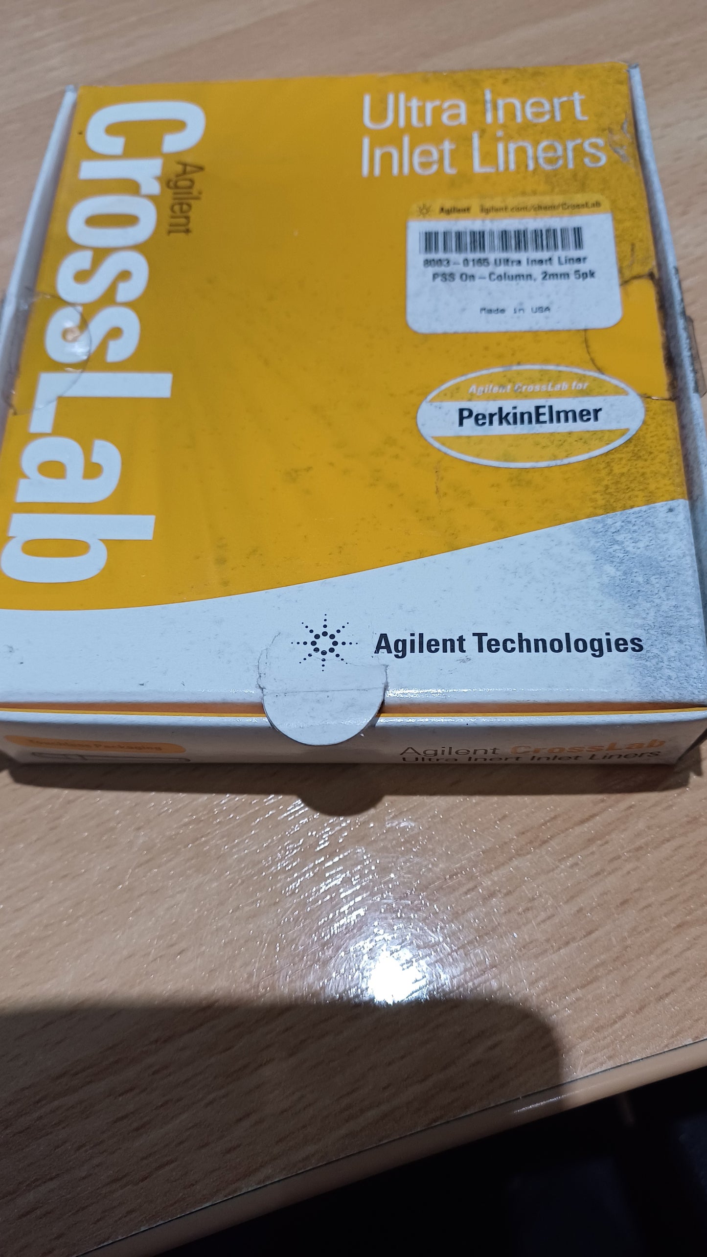 8003-0165- AGILENT, Liner Ultra Inert, Split, Straight, Bottom Restriction, 4mm, PE, 5/pk