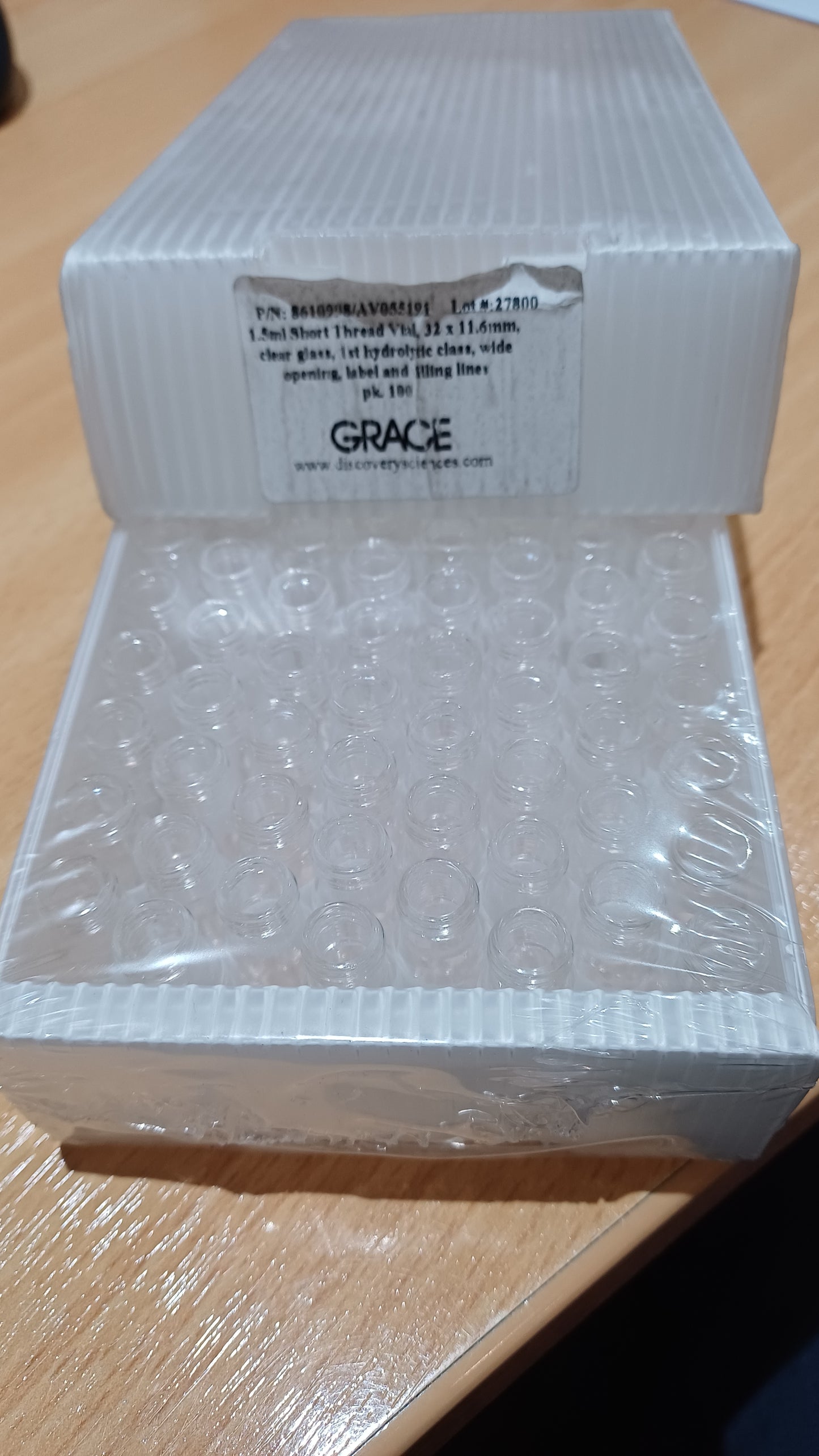 Grace, 1.5ml Short thread Vials 32x11.6mm clear glass 1st Hydrolytic class, wide opening pk of 100